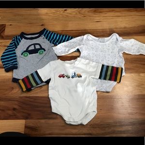 Lot of 3 Baby Bodysuits 0-3 mos EUC
